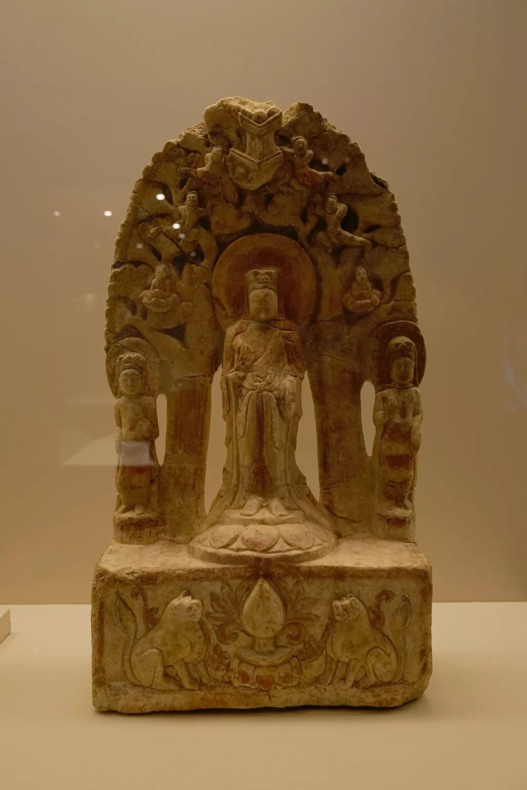 邺城造像 记录北齐皇家佛教的辉煌